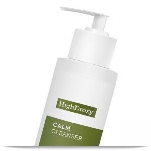 highdroxy-calm-cleanser-900px (1)