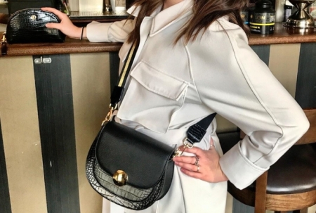 Black Saddle Back sfeer